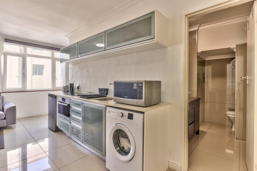 To Let 1 Bedroom Property for Rent in Cape Town City Centre Western Cape